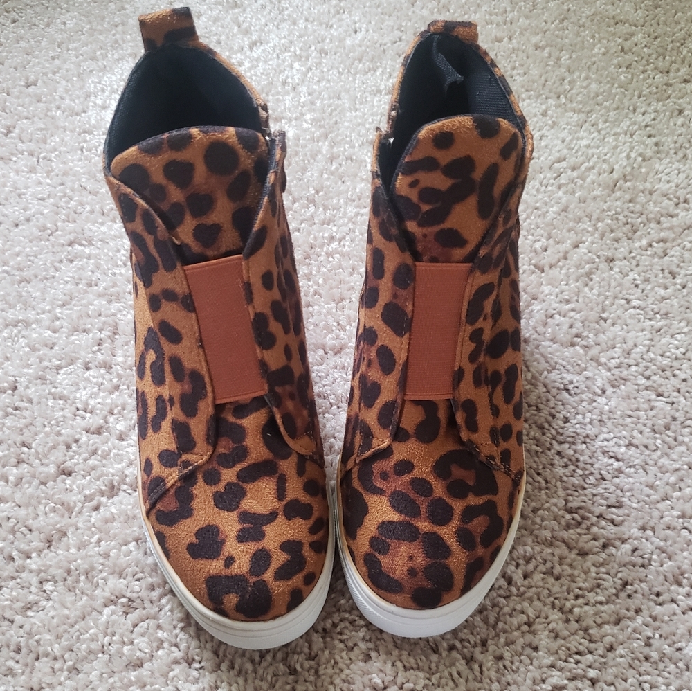 Ccocci Wedge Sneaker Booties NWOT
